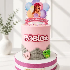 Roblox Girls Birthday Cake | Gaming Theme Cake | 01