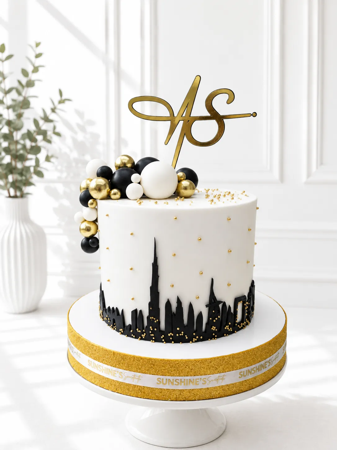 Black & Gold Birthday Cake for Men | Luxury Cake | 08