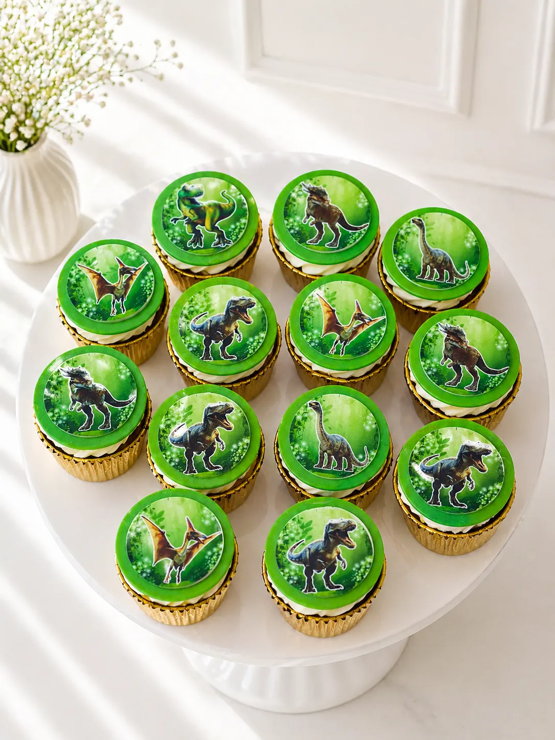 Dinosaur Cupcakes | Jurassic World Cupcakes | 6-Piece Set | 01