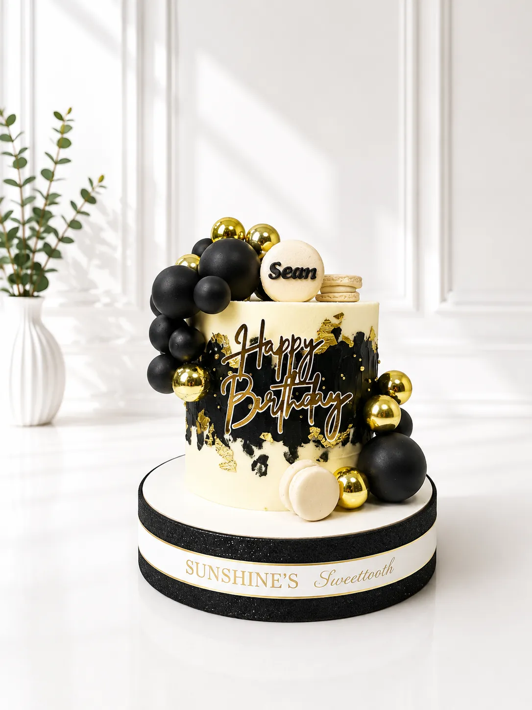 Black & Gold Birthday Cake for Men | Luxury Cake | 09