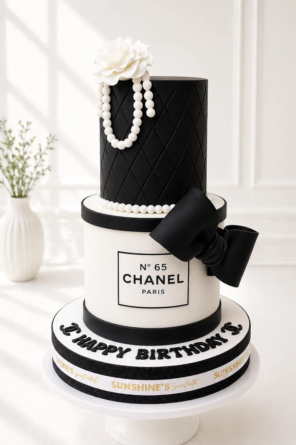 2-Tier Luxury Fashion Birthday Cake | Chanel-Inspired Cake | 01
